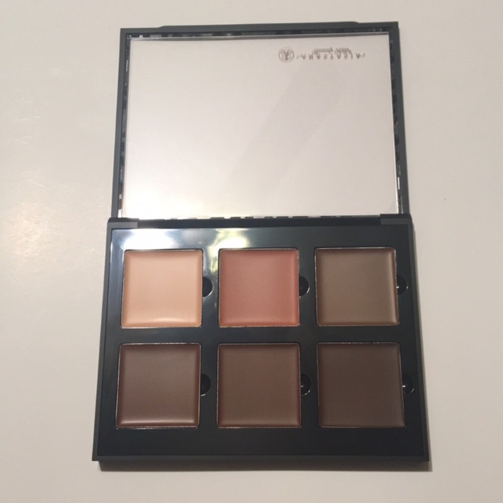 New Anastasia Beverly Hills Cream Contour Kit❤️️